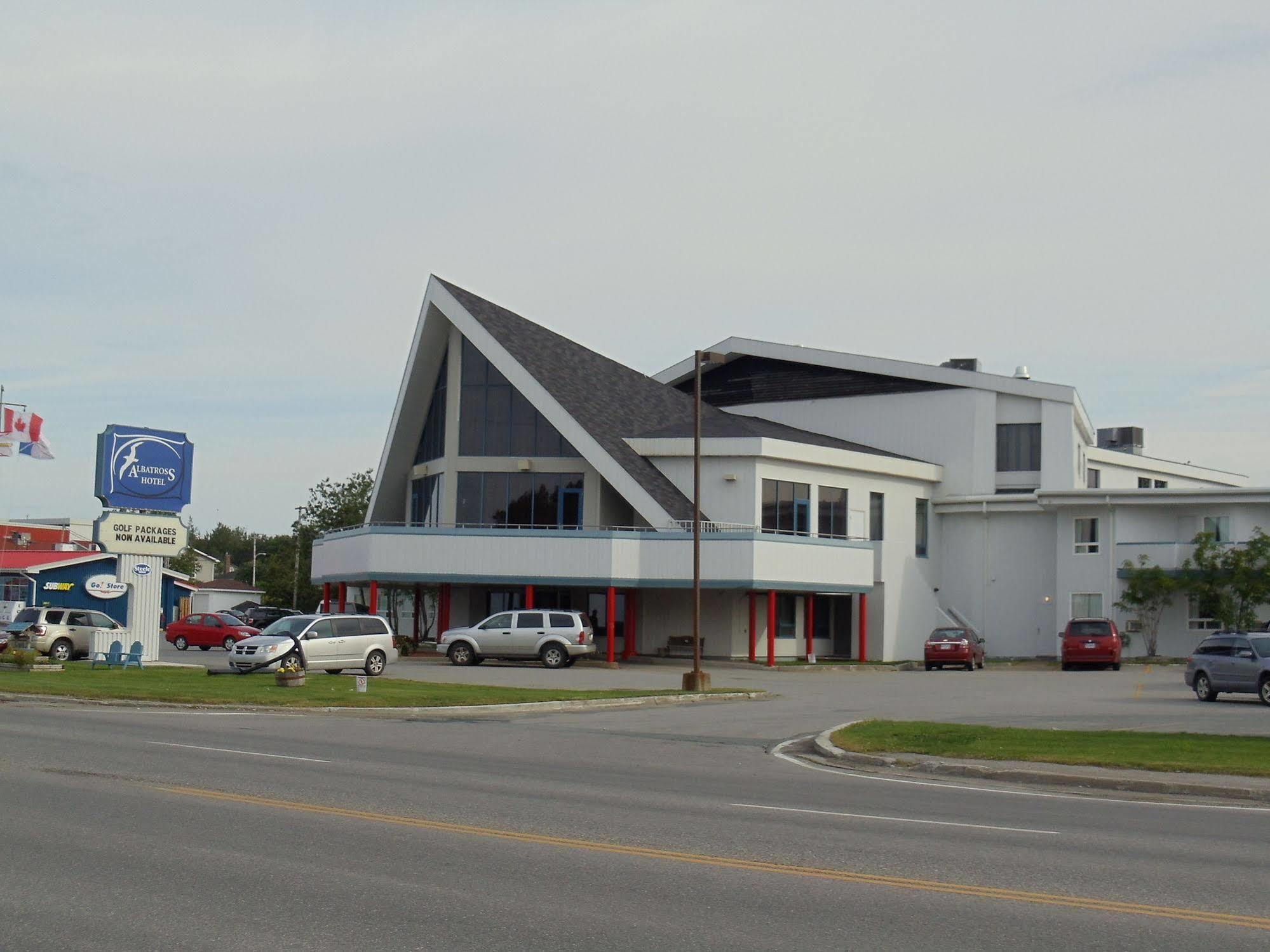 Albatross Hotel Gander Buitenkant foto