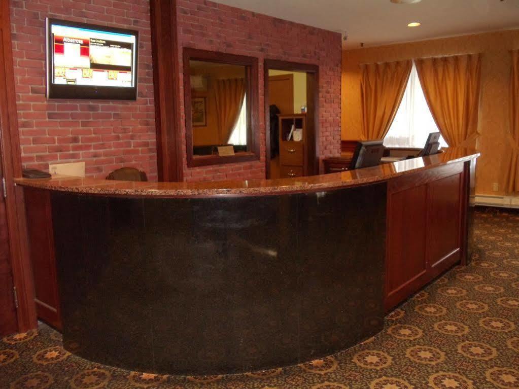 Albatross Hotel Gander Buitenkant foto